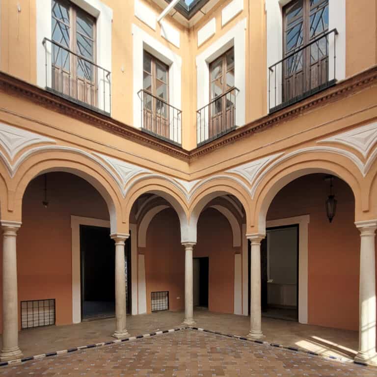 Rehabilitacion de casa palacio en carmona