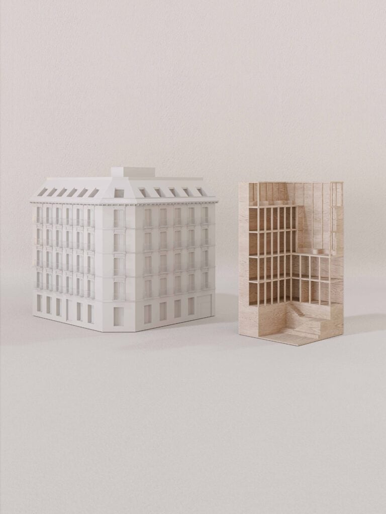 MAQUETAS DE FACHADA EXTERIOR E INTERIOR DE LA NUEVA SEDE DE RECTORADO PARA LA UNIVERSIDAD PONTIFICIA COMILLAS MADRID